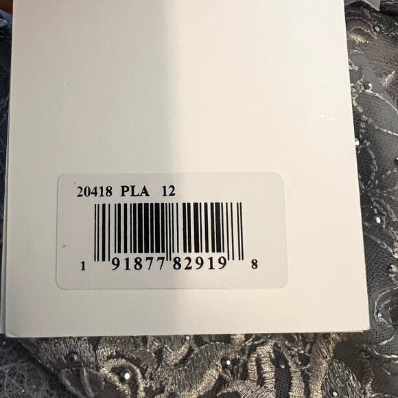 Mac Duggal 20475 Silver Gray Sequin Beaded Tulle Midi Dress Size 12 NWT - Picture 9 of 9